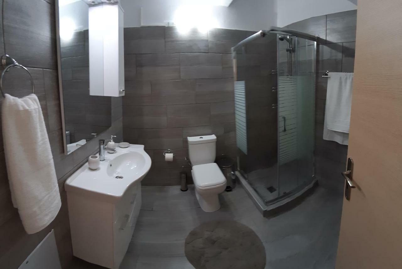Skala Pearls A1 Apartment ภายนอก รูปภาพ