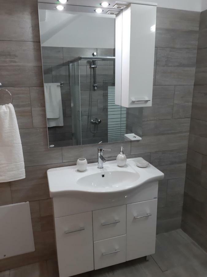 Skala Pearls A1 Apartment ภายนอก รูปภาพ