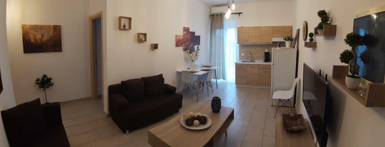 Skala Pearls A1 Apartment ภายนอก รูปภาพ